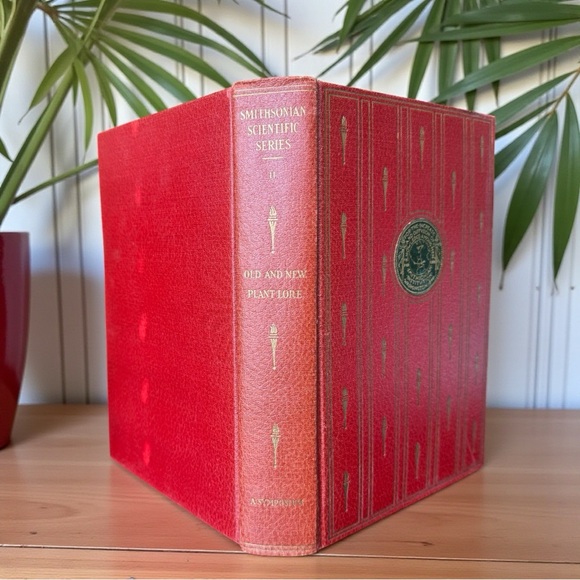 Smithsonian Other - Vintage 1934 Smithsonian Scientific Series – “Old and New Plant Lore” Hardcover